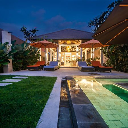 Shakti Villa Canggu Buitenkant foto