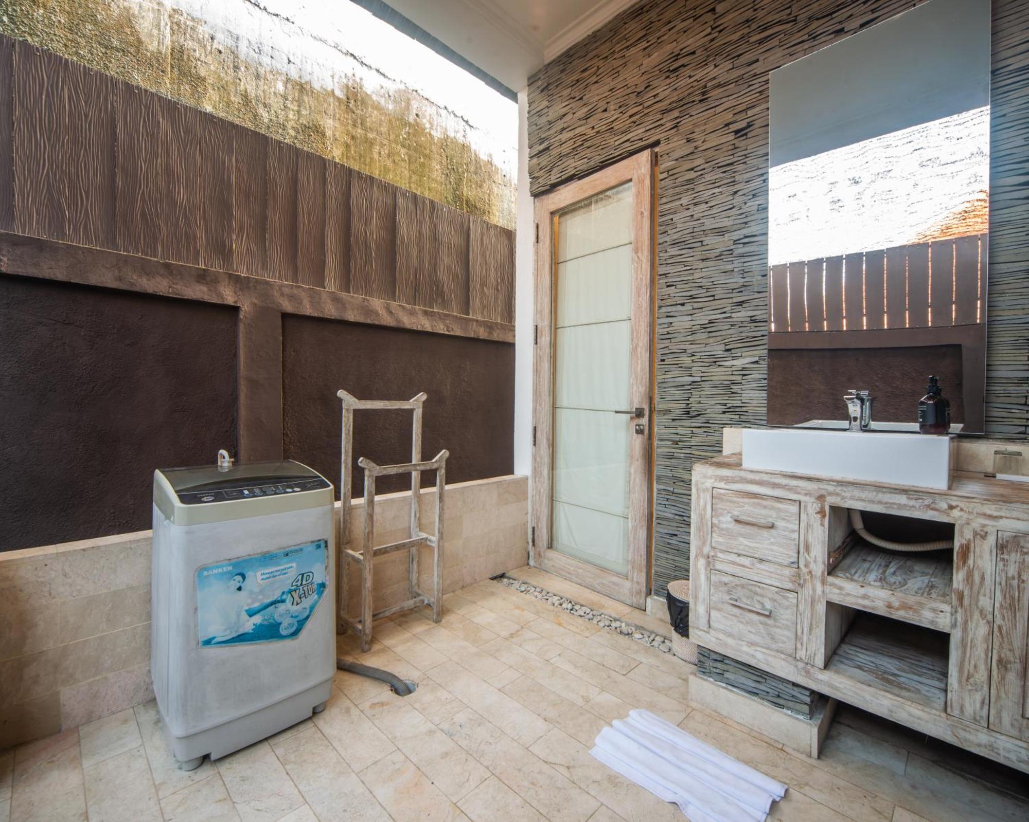 Shakti Villa Canggu Buitenkant foto